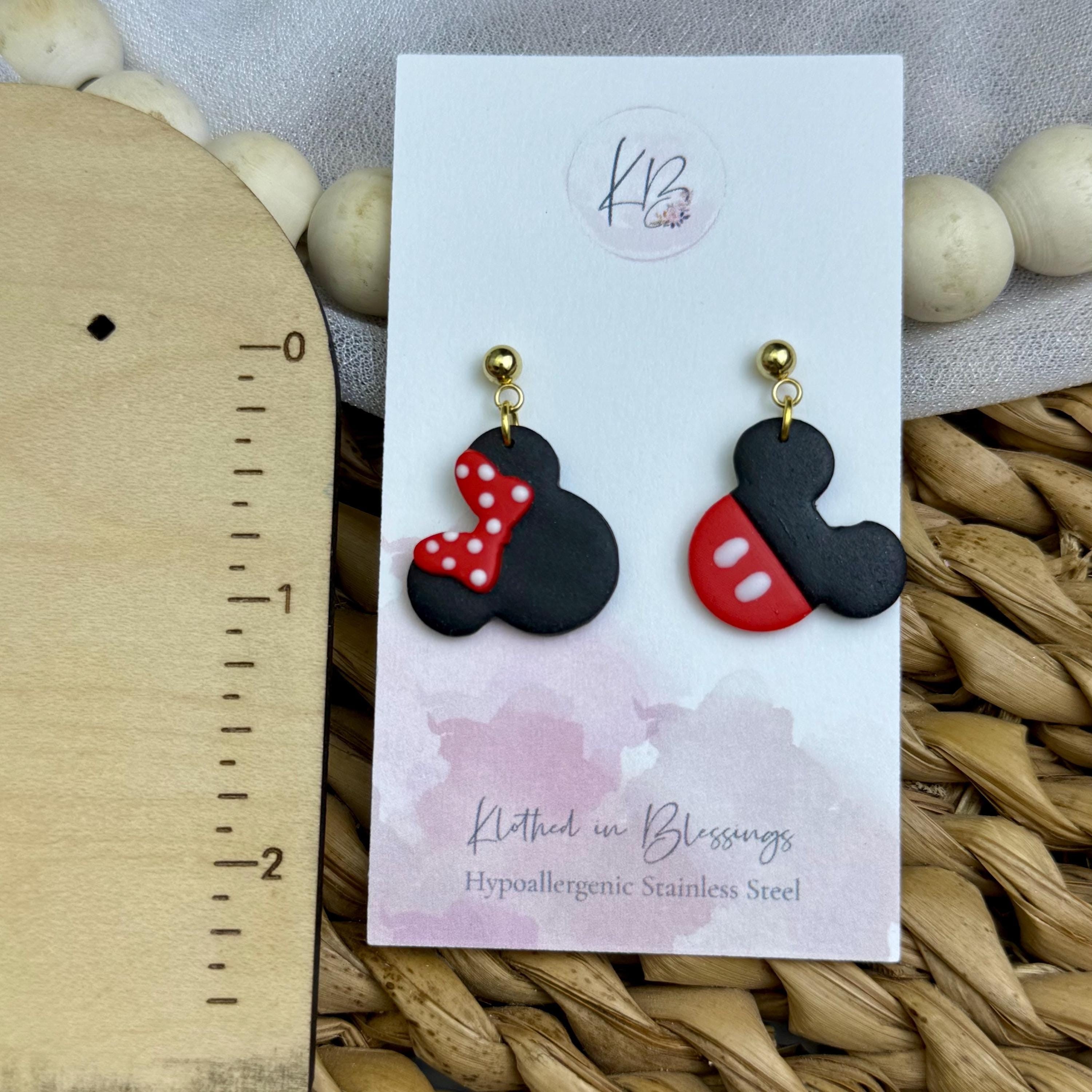 Male and Female Mouse Head Dangles